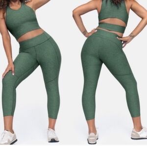 OUTDOOR VOICES 3/4 Warm Up Leggings